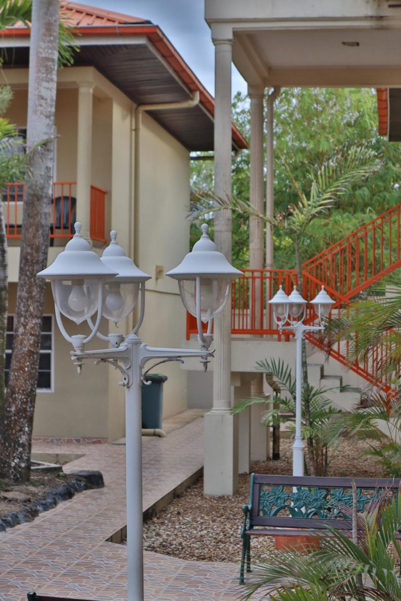 Hotel North Resort Парамарибо Екстериор снимка