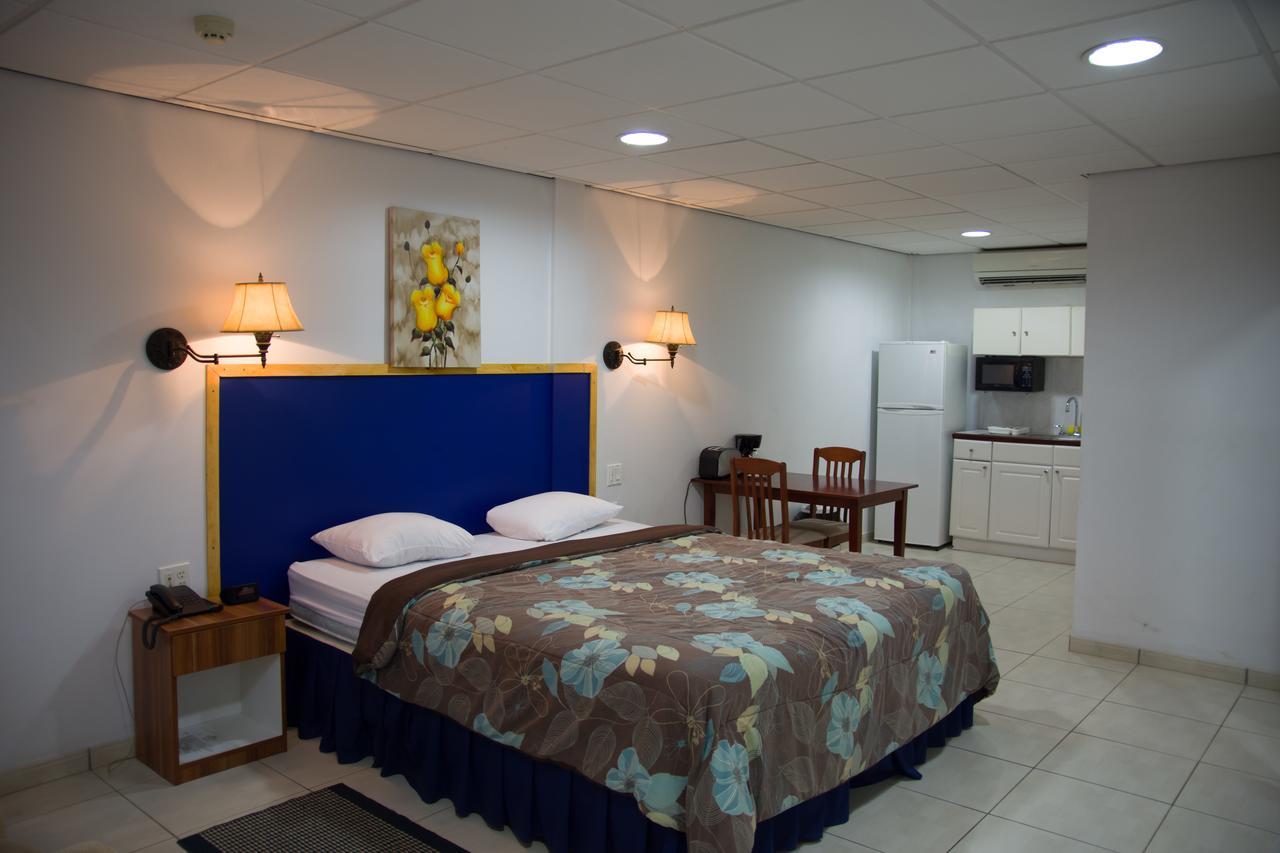 Hotel North Resort Парамарибо Екстериор снимка