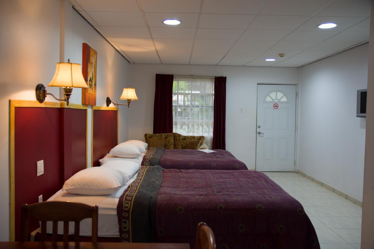 Hotel North Resort Парамарибо Екстериор снимка