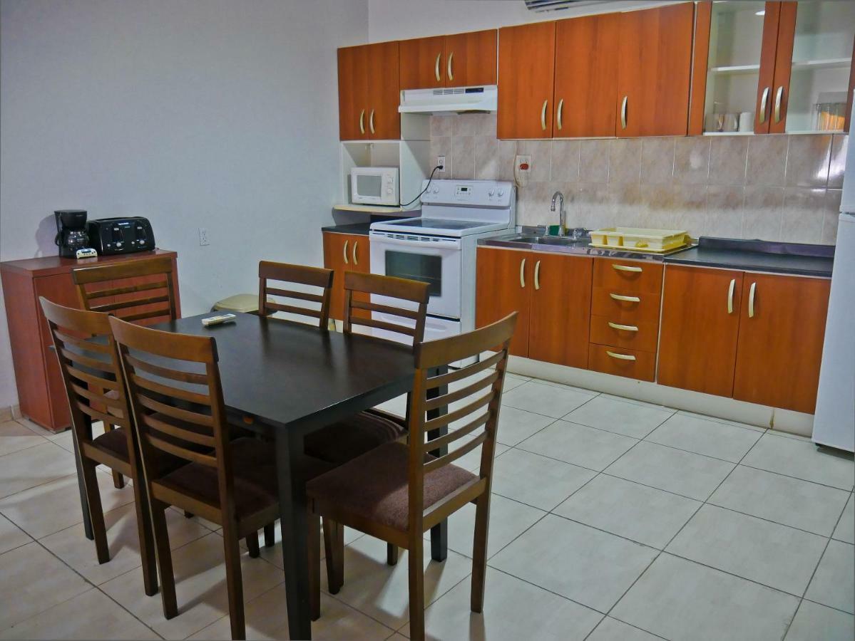 Hotel North Resort Парамарибо Екстериор снимка